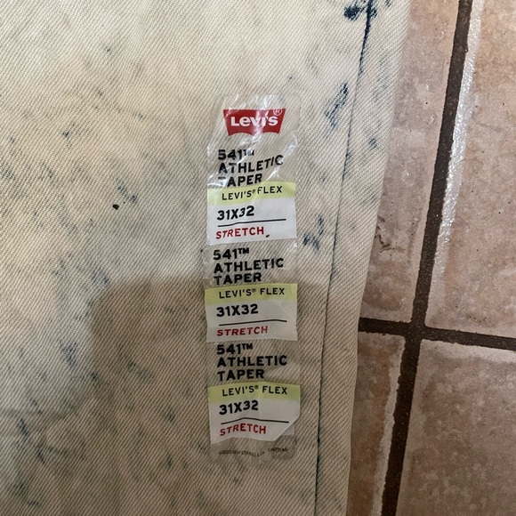 Levi's 541 Acid Wash Athletic Taper MENS ZipFly Stretch DISTRESSED JEANS 31/32 - Picture 2 of 5